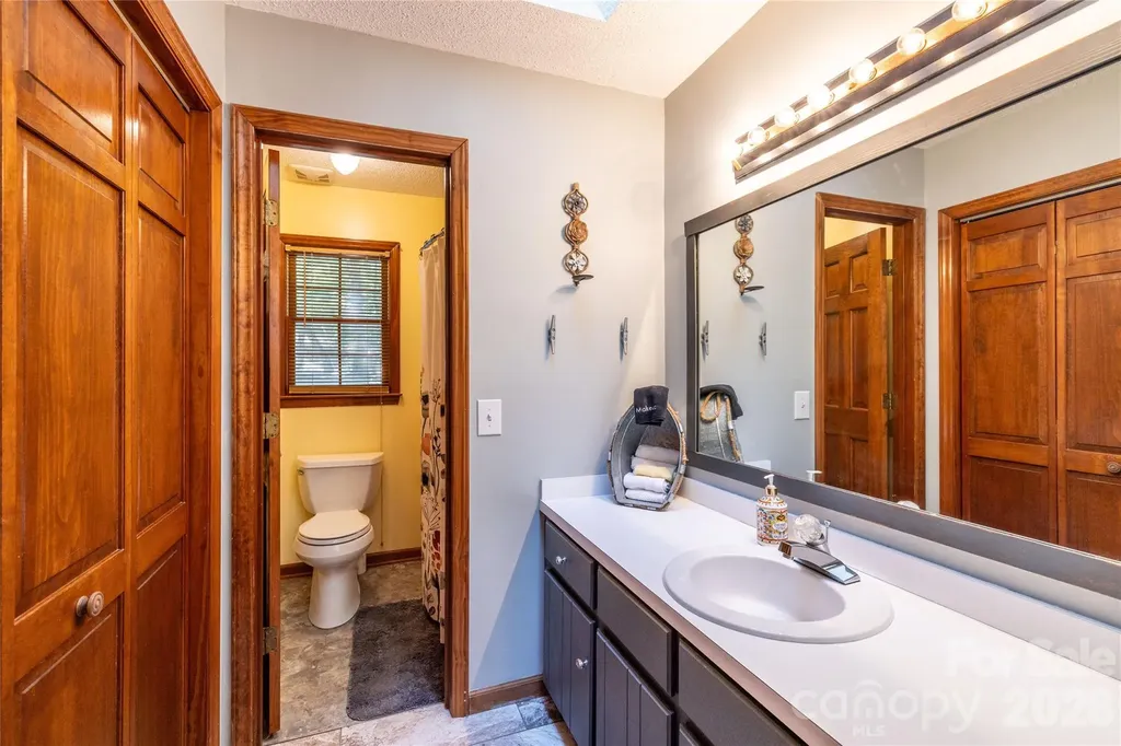 281 Jubal Reeves Circle Mount Gilead NC 27306