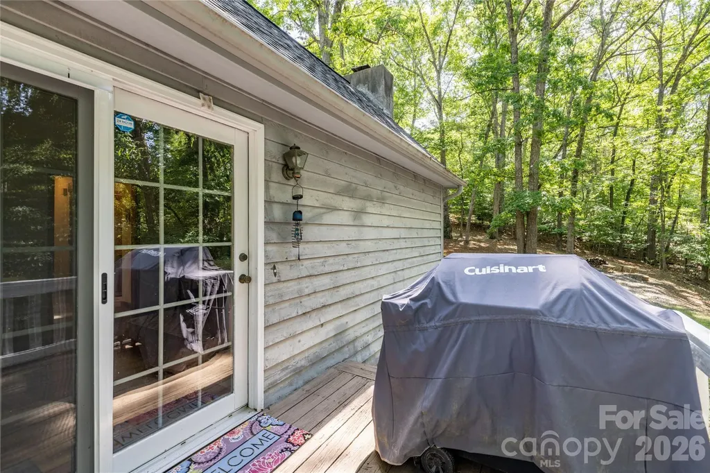 281 Jubal Reeves Circle Mount Gilead NC 27306