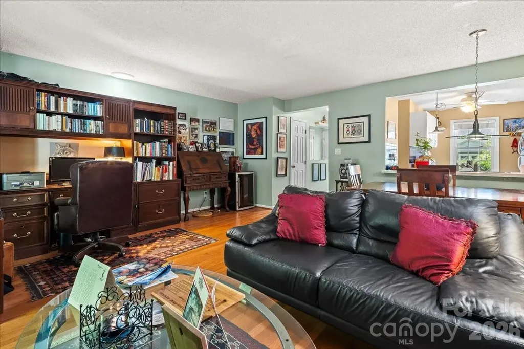 39 Wildwood Avenue Asheville NC 28804