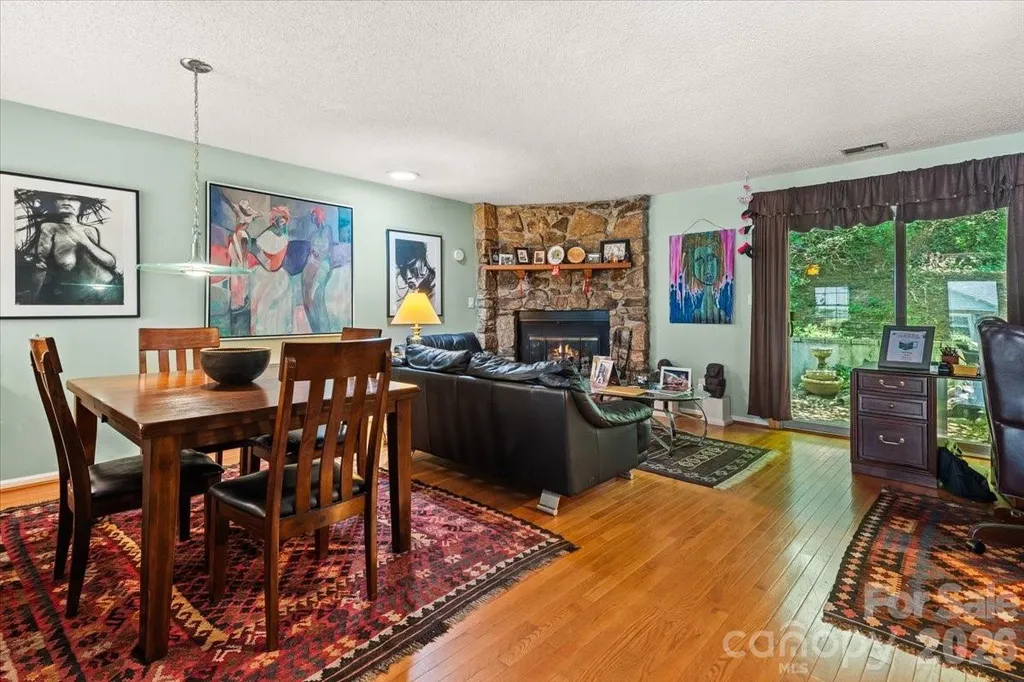 39 Wildwood Avenue Asheville NC 28804