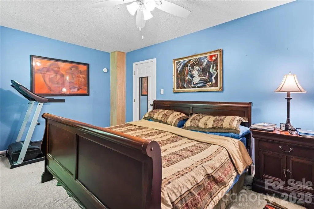 39 Wildwood Avenue Asheville NC 28804
