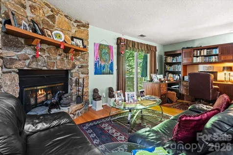 39 Wildwood Avenue Asheville NC 28804