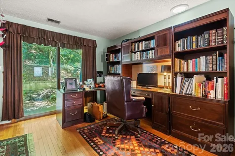 39 Wildwood Avenue Asheville NC 28804