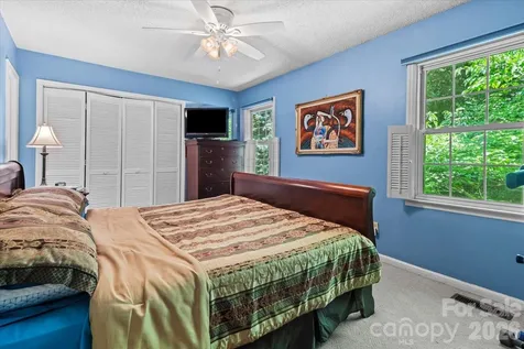 39 Wildwood Avenue Asheville NC 28804