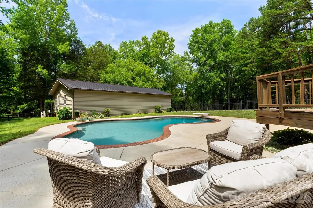 239 Hawks Prey Drive Mooresville NC 28115