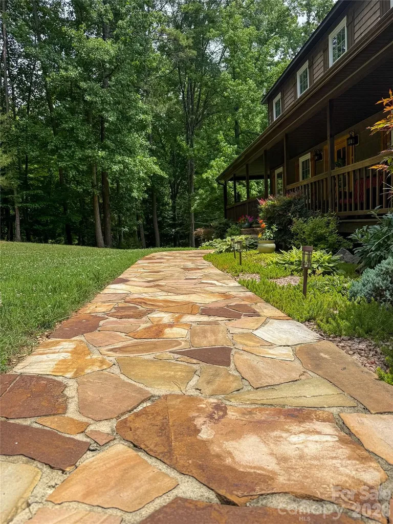 239 Hawks Prey Drive Mooresville NC 28115