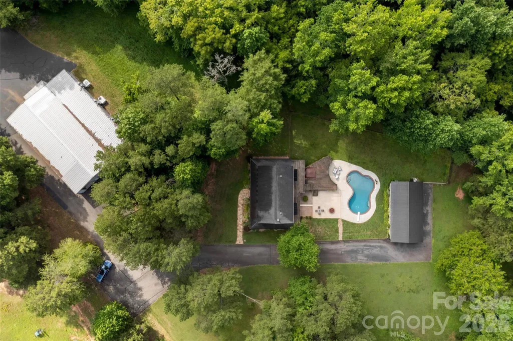 239 Hawks Prey Drive Mooresville NC 28115