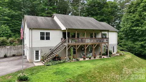 90 King Road Weaverville NC 28787