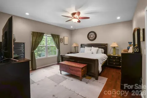 90 King Road Weaverville NC 28787