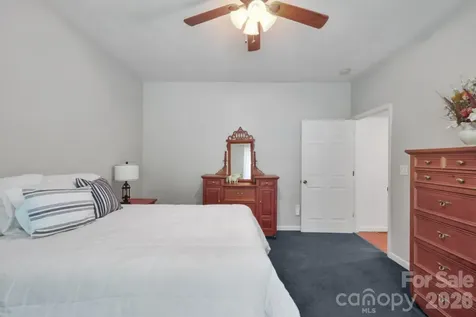 90 King Road Weaverville NC 28787