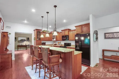 90 King Road Weaverville NC 28787