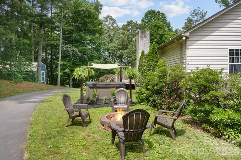 90 King Road Weaverville NC 28787