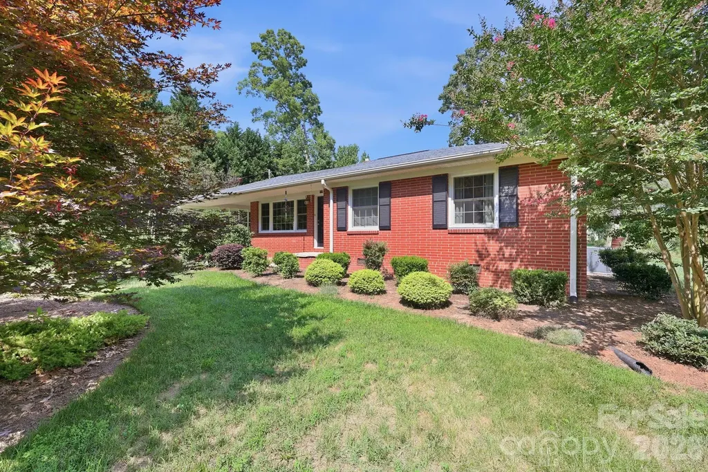 135 Cantiberry Drive Salisbury NC 28146