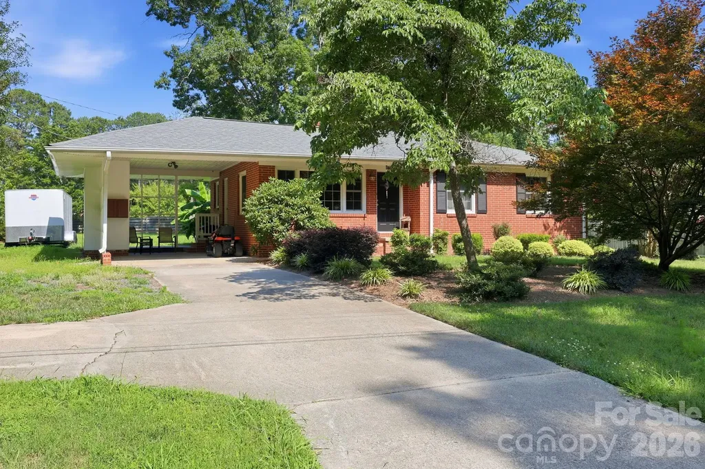 135 Cantiberry Drive Salisbury NC 28146