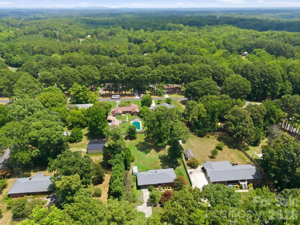 135 Cantiberry Drive Salisbury NC 28146