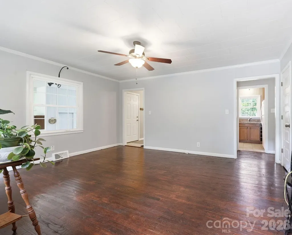 135 Cantiberry Drive Salisbury NC 28146