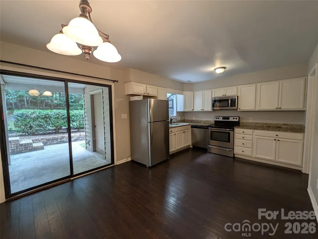 9111 Sharonbrook Drive Charlotte NC 28210
