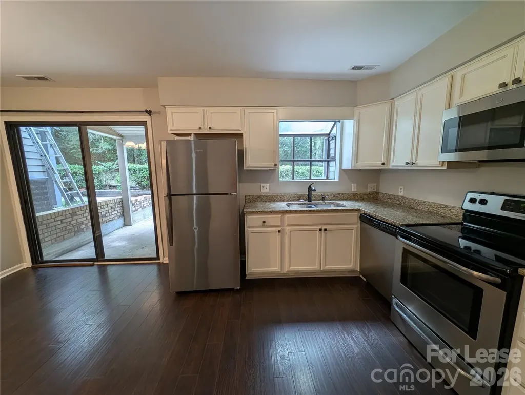9111 Sharonbrook Drive Charlotte NC 28210