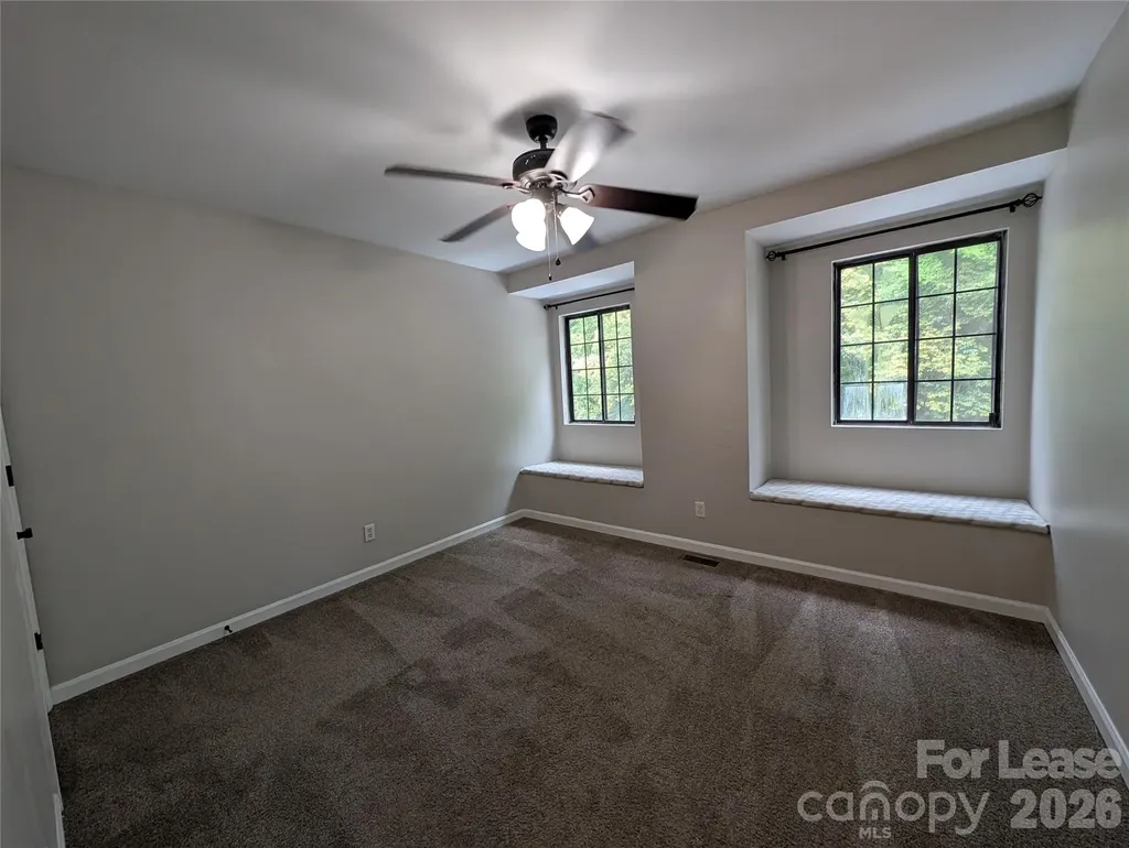 9111 Sharonbrook Drive Charlotte NC 28210