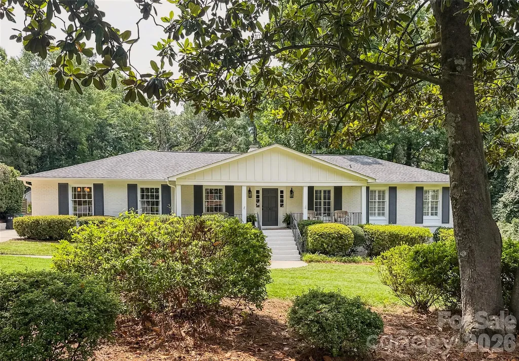 1301 E Barden Road Charlotte NC 28226