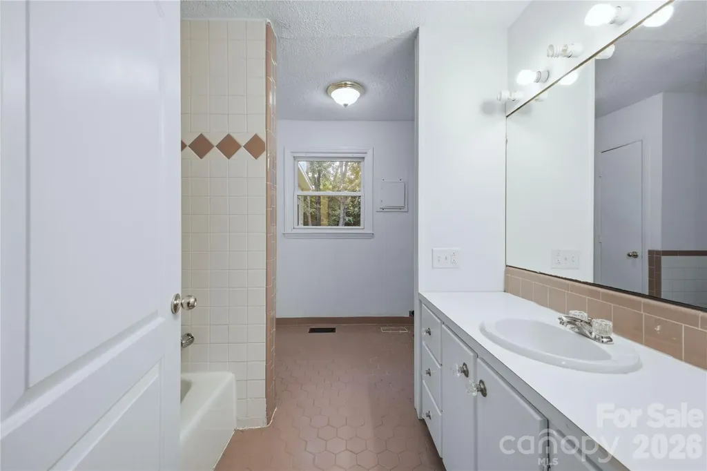 325 Grover Moore Place Indian Trail NC 28079