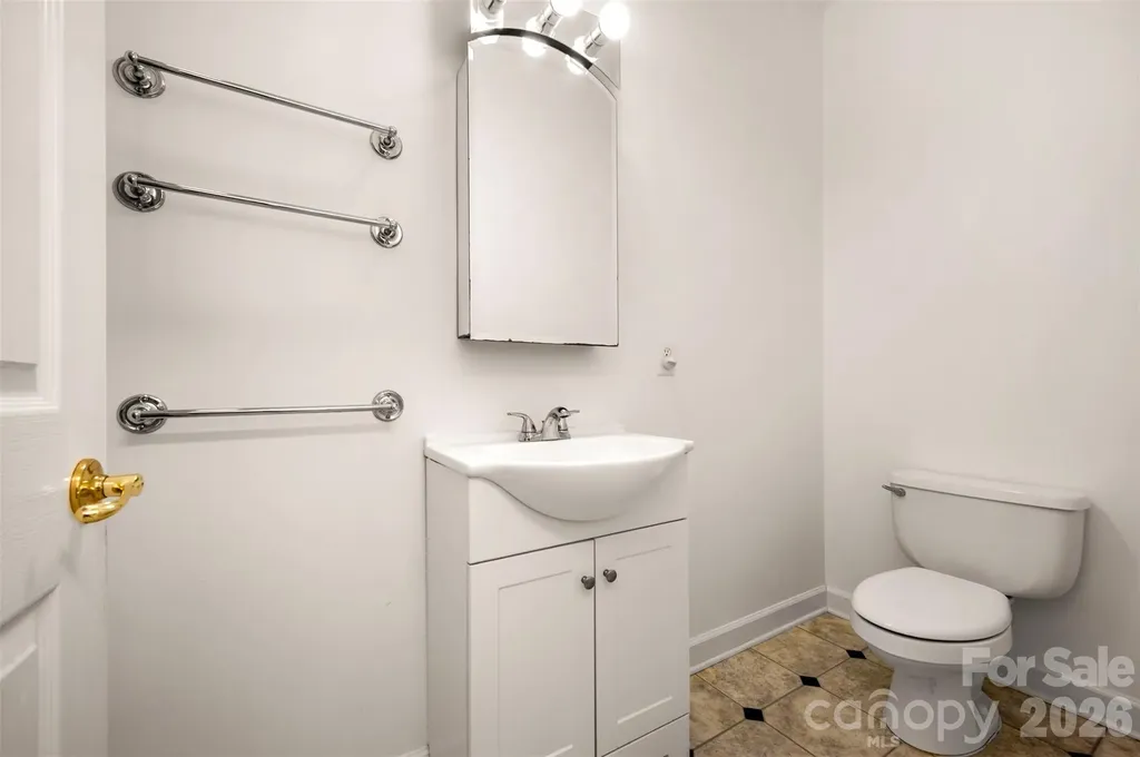 441 Lower Ridgeview Road Columbus NC 28722