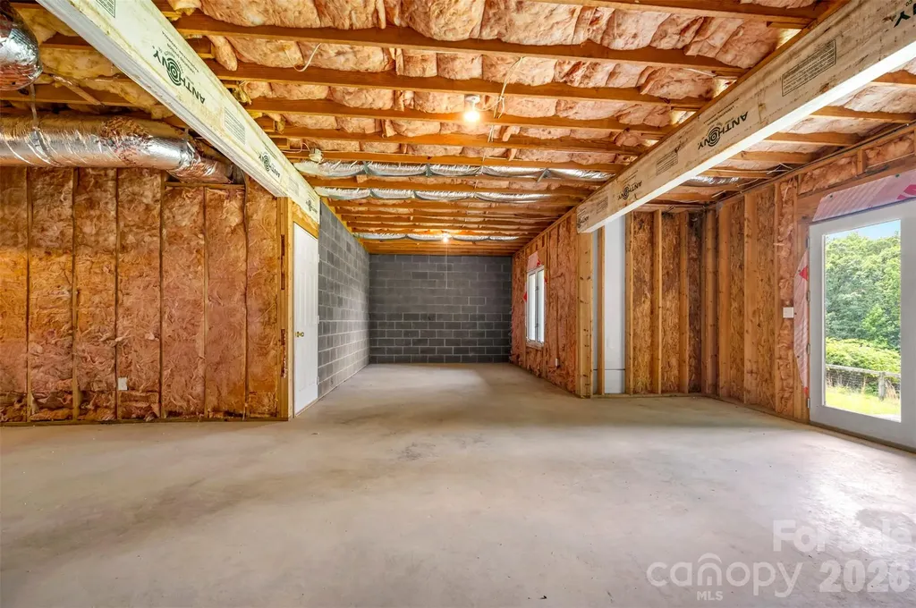 441 Lower Ridgeview Road Columbus NC 28722