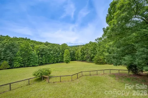 441 Lower Ridgeview Road Columbus NC 28722