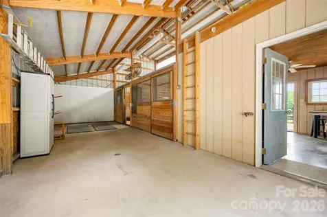 441 Lower Ridgeview Road Columbus NC 28722