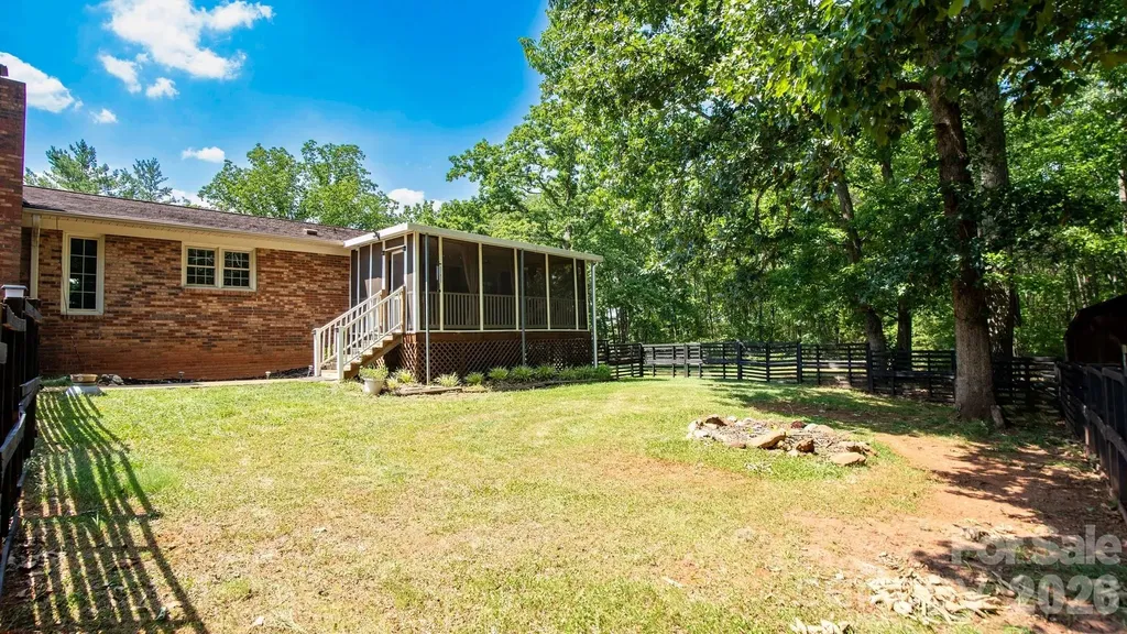 5374 N Nc 150 Highway Lincolnton NC 28092