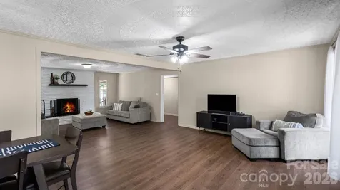 5374 N Nc 150 Highway Lincolnton NC 28092