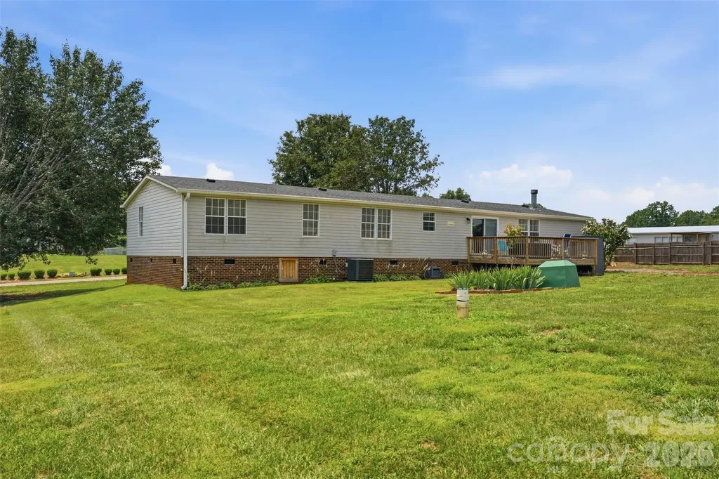 3642 Strollaway Lane Claremont NC 28610