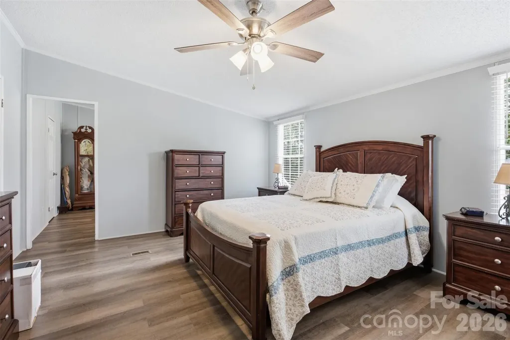 3642 Strollaway Lane Claremont NC 28610