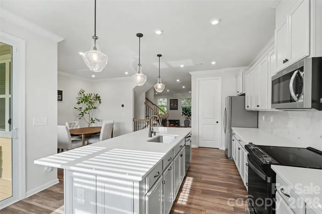16704 Summers Walk Boulevard Davidson NC 28036