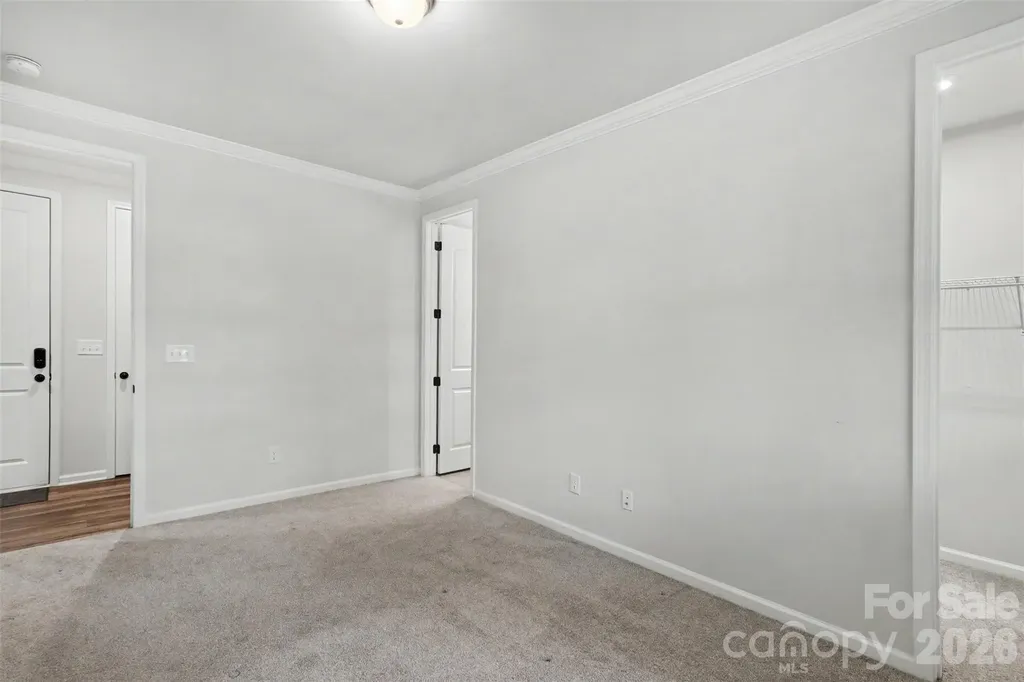 16704 Summers Walk Boulevard Davidson NC 28036