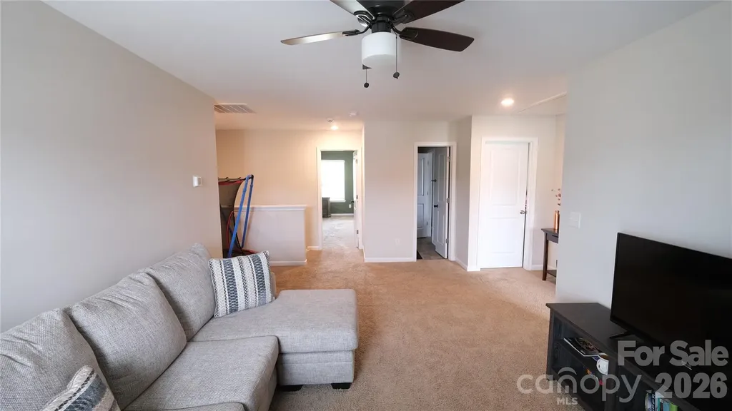 7032 Branch Fork Road Charlotte NC 28215