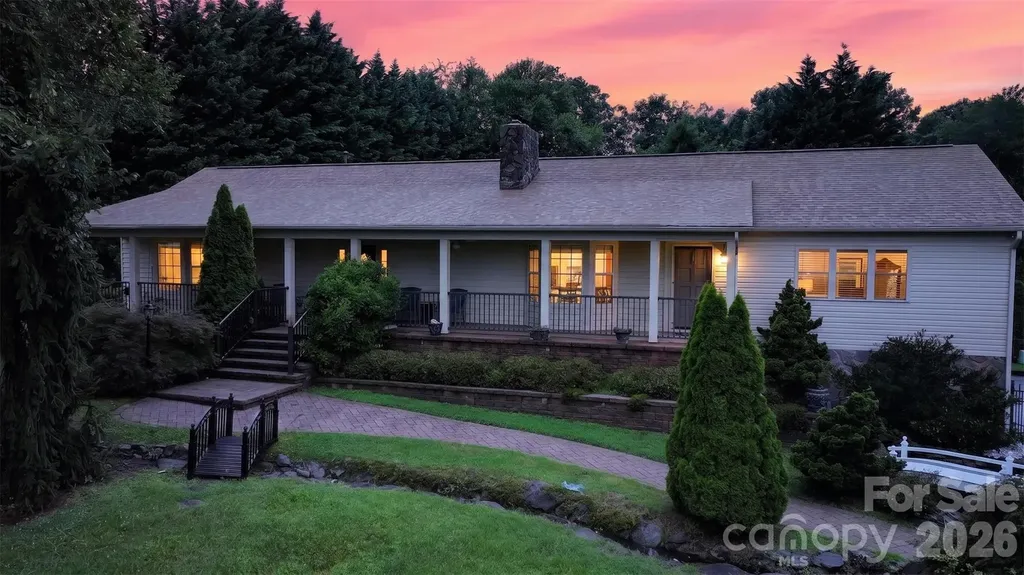 1117 Cedar Creek Drive Morganton NC 28655