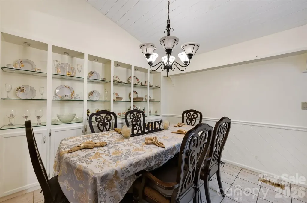 1117 Cedar Creek Drive Morganton NC 28655