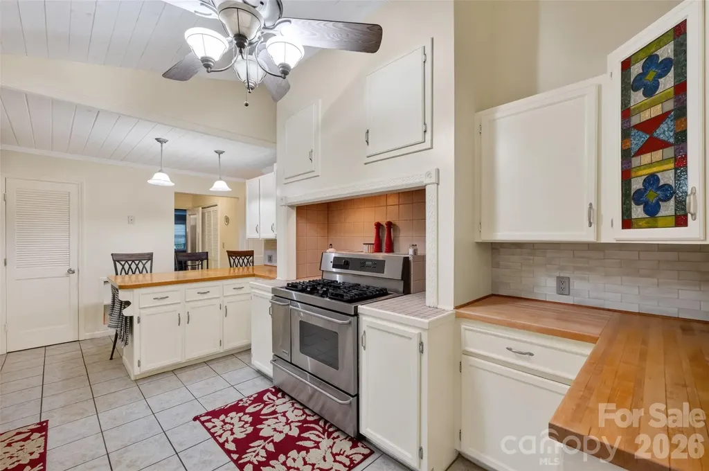 1117 Cedar Creek Drive Morganton NC 28655