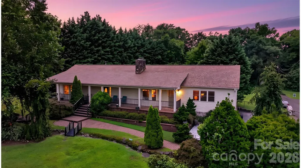 1117 Cedar Creek Drive Morganton NC 28655