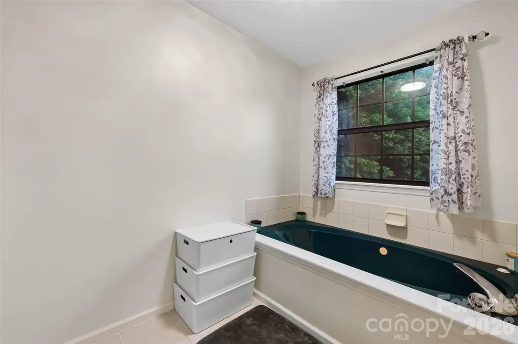 1117 Cedar Creek Drive Morganton NC 28655