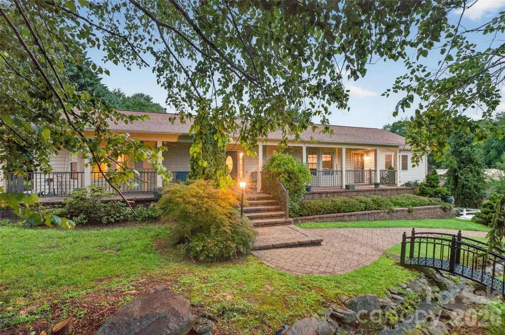 1117 Cedar Creek Drive Morganton NC 28655