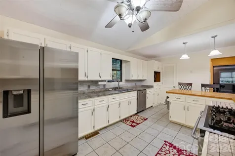 1117 Cedar Creek Drive Morganton NC 28655