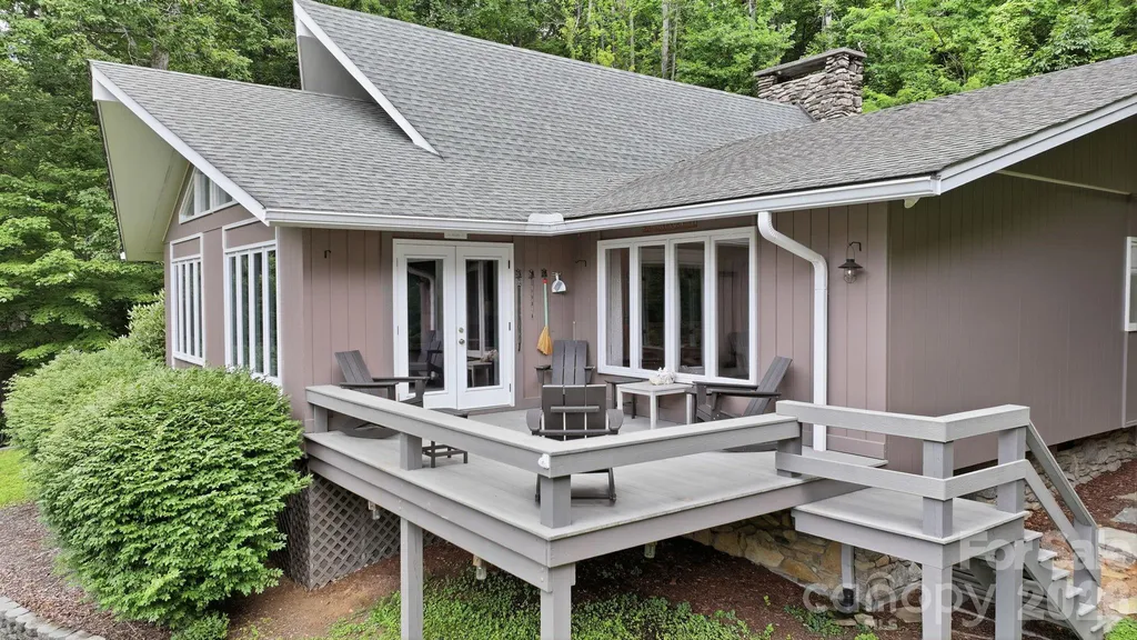 560 & 484 Winchester Creek Road Waynesville NC 28786