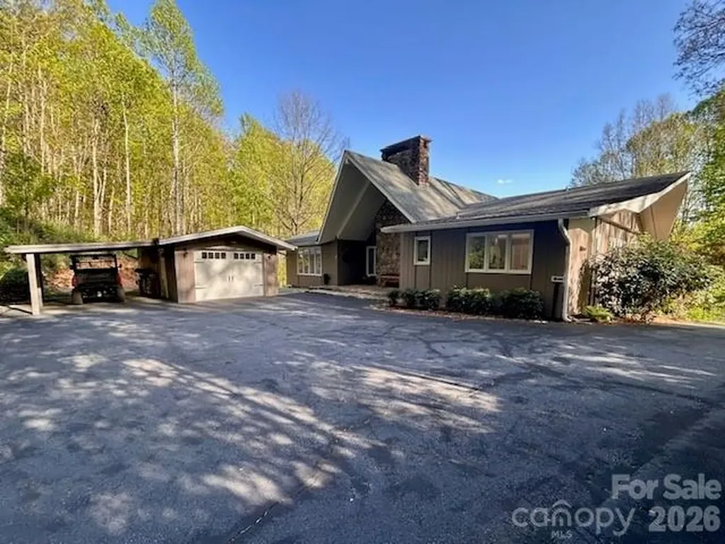 560 Winchester Creek Road Waynesville NC 28786