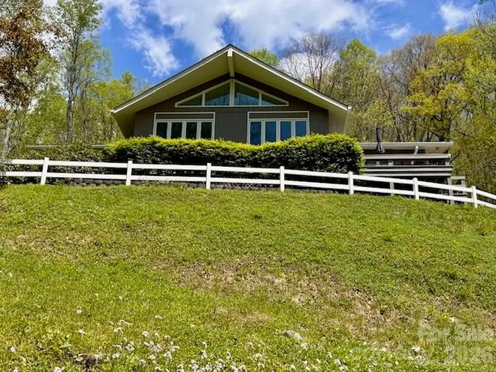 560 Winchester Creek Road Waynesville NC 28786