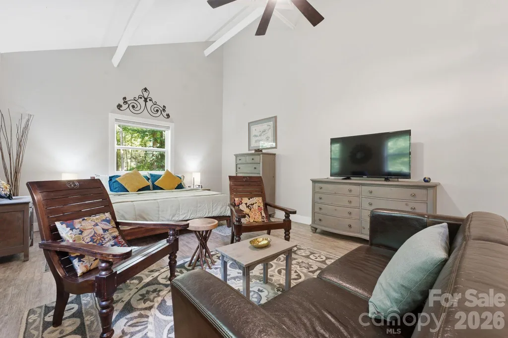 560 & 484 Winchester Creek Road Waynesville NC 28786