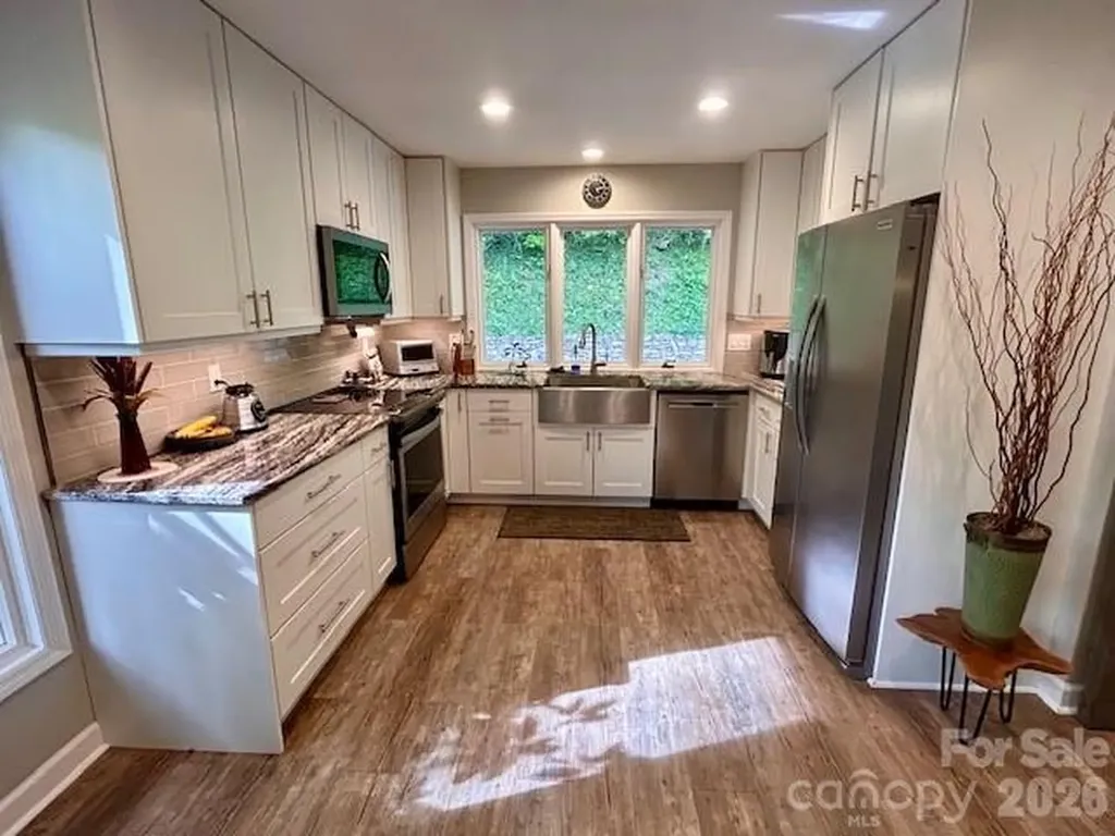 560 Winchester Creek Road Waynesville NC 28786