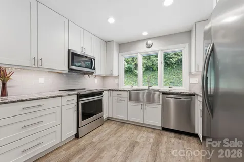 560 & 484 Winchester Creek Road Waynesville NC 28786