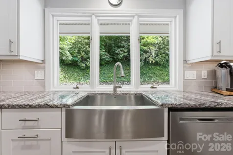 560 & 484 Winchester Creek Road Waynesville NC 28786